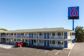 Отель Motel 6 Reno West, Рино